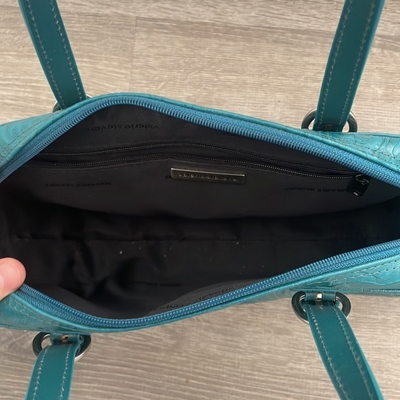 Blue Flower Pattern Purse - Picture 3 of 6